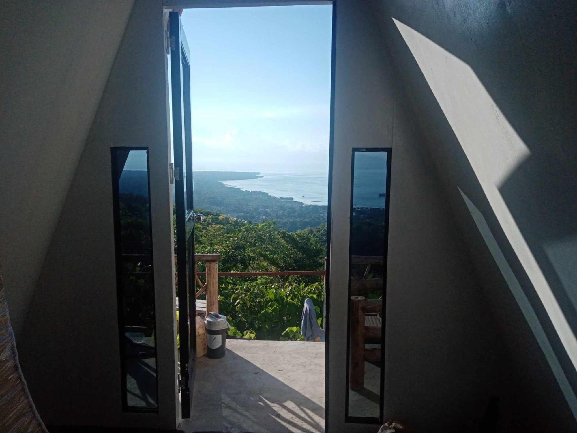 Thornton'S Sea View Cafe & Guesthouse Siquijor Εξωτερικό φωτογραφία