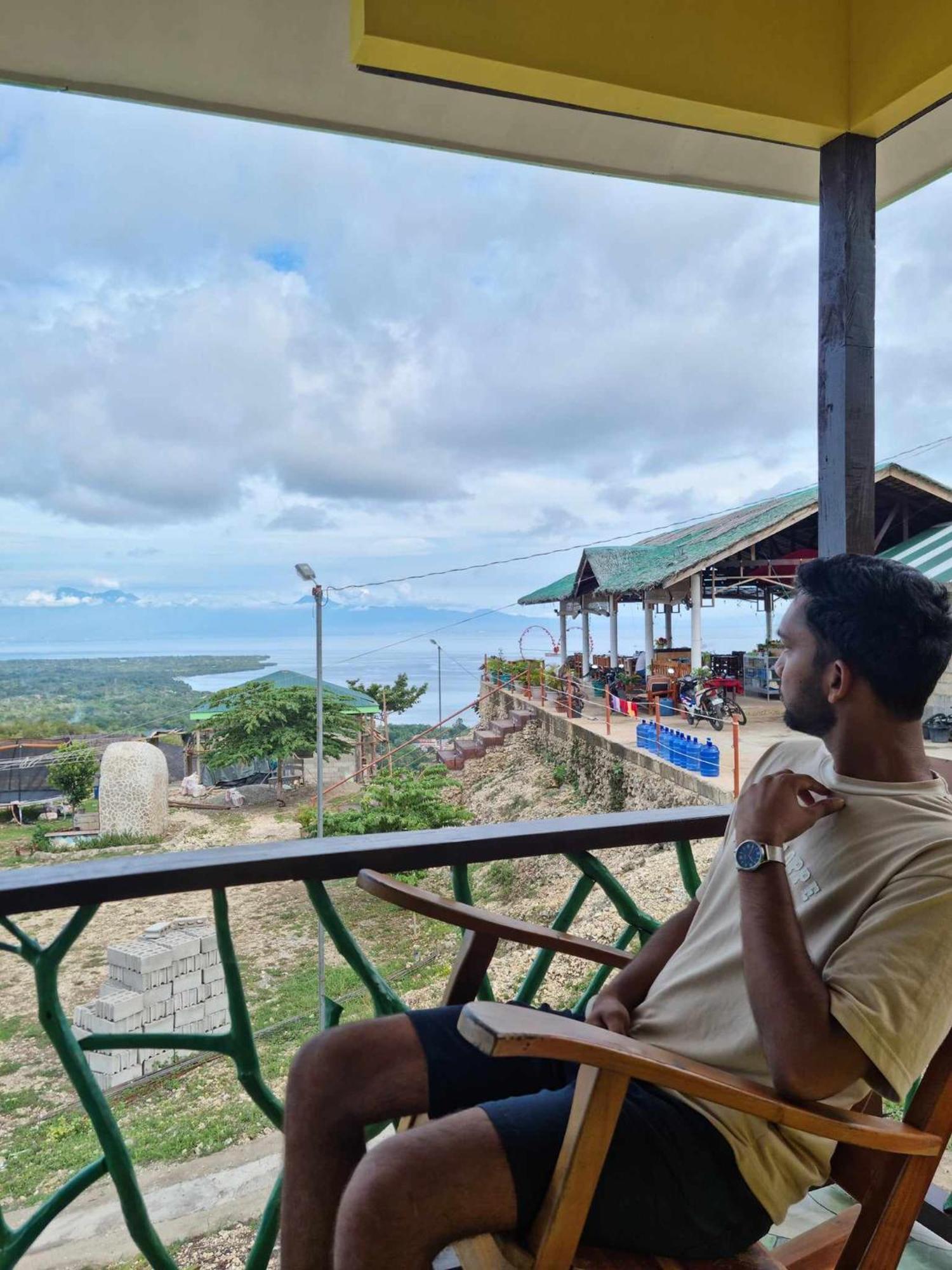 Thornton'S Sea View Cafe & Guesthouse Siquijor Εξωτερικό φωτογραφία