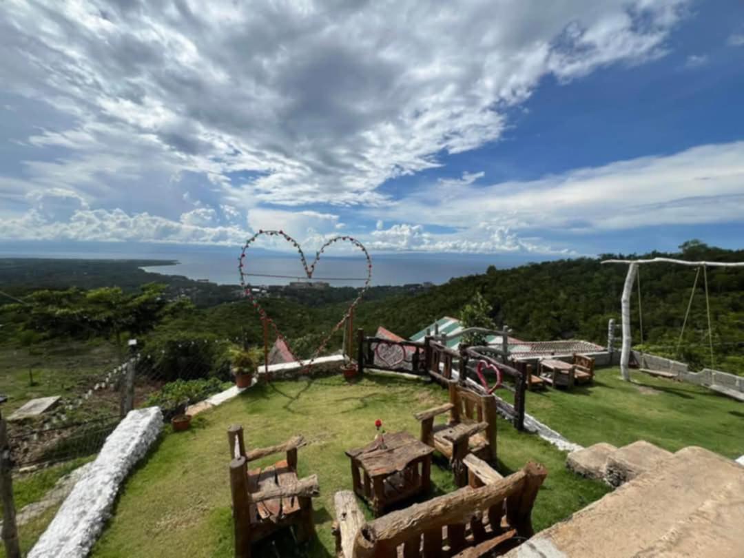 Thornton'S Sea View Cafe & Guesthouse Siquijor Εξωτερικό φωτογραφία